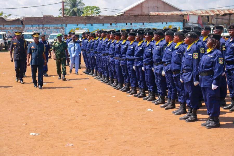 Tanganyika : le recrutement de 300 policiers officiellement lancé à Kalemie